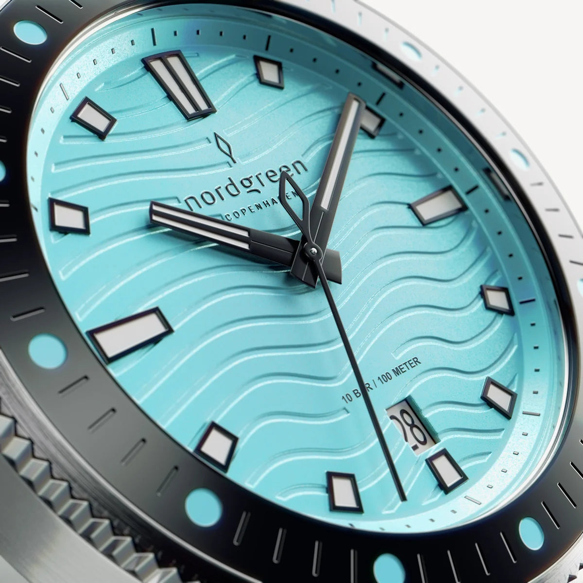 Waves 40mm Full Negro Fondo Turquesa - Nordgreen