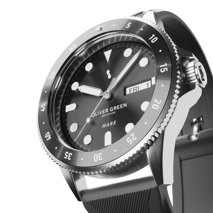Mare 40 mm Negro Silicona Negra- Oliver Green